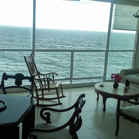Apto En Cartagena Ed Puerto Azul Vista Al Mar Apartment Exterior photo
