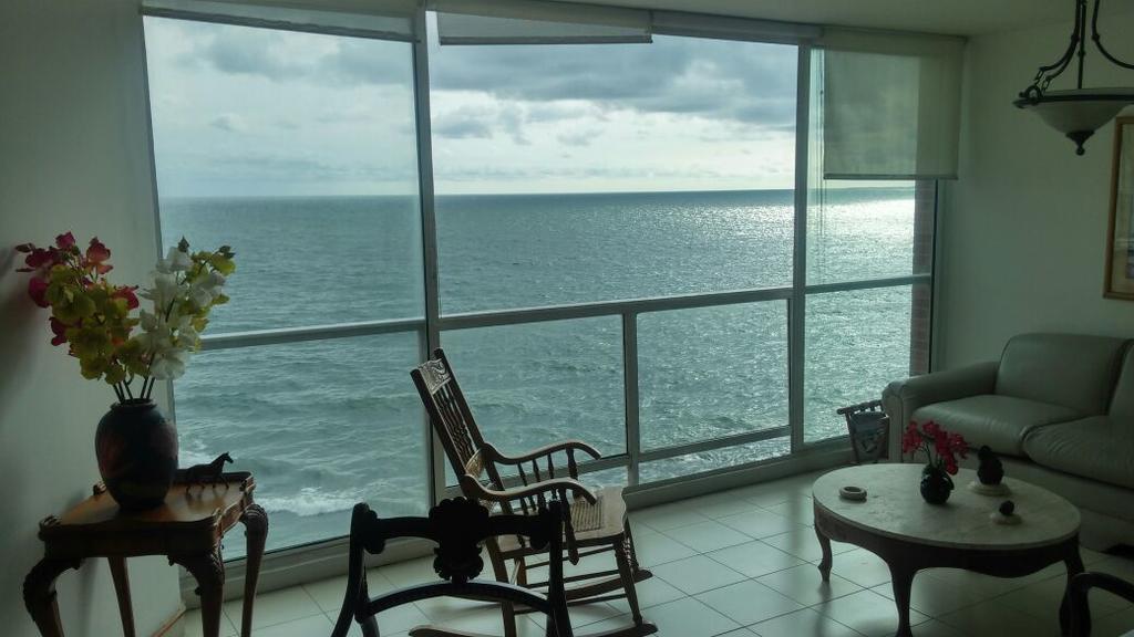 Apto En Cartagena Ed Puerto Azul Vista Al Mar Apartment Exterior photo